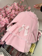 Load image into Gallery viewer, Baby’s Bow &amp; Frilly Jacket
