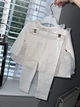 Load image into Gallery viewer, Caramelo Kids White Leggings Set
