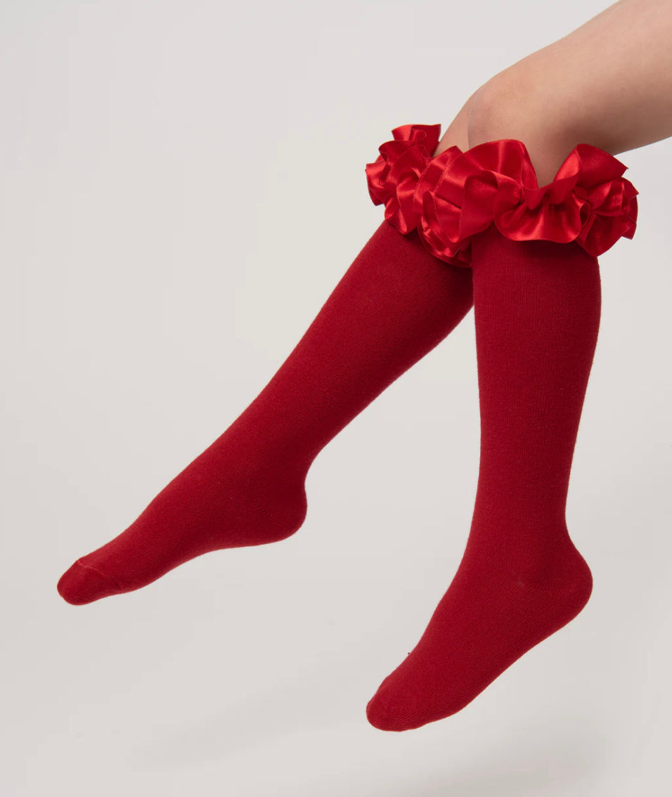 Caramelo Silk Ruffle Knee High Socks