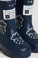 Load image into Gallery viewer, Grass &amp; Air Little Kids Navy Colour Revealing Wellies
